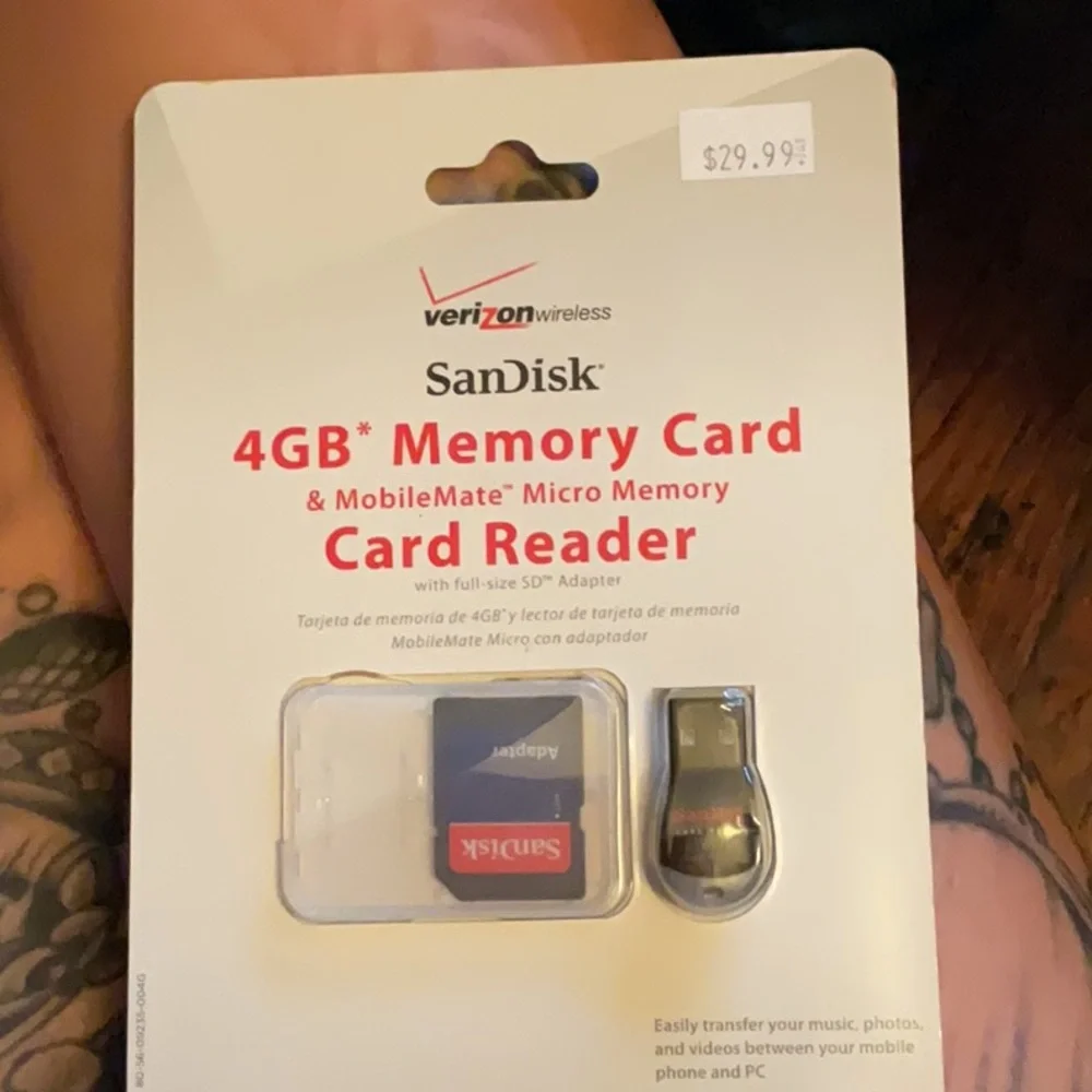 Skandisk Memory Card Reader for Computers